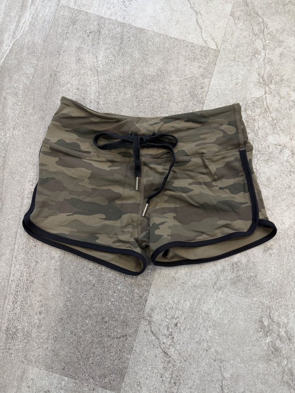 Savage Barbell Women’s Camo Drawstring Shorts - small